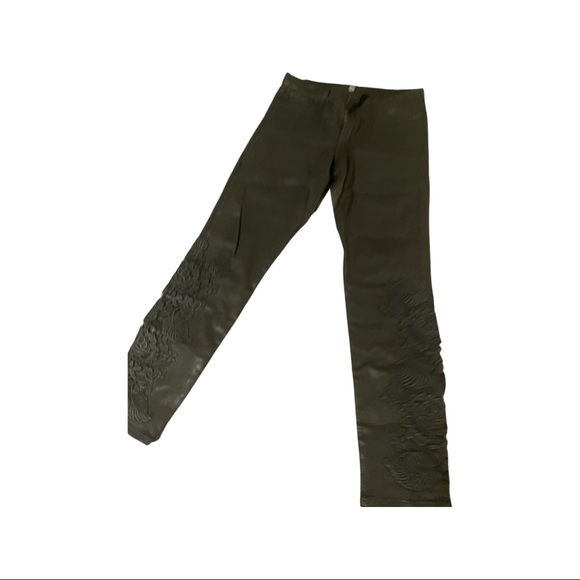 NEW J BRAND BLACK JEANS, S 31, medium waist, stunning details. - Picture 7 of 11